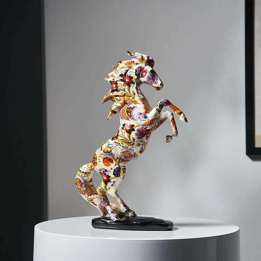 Modernaus stiliaus abstraktus arklio skulptūra, Biuro, dekoratyvinis statula Lentynoje apdailos gabalas stalo figūrėlė feng shui namų dekoro Nuotrauka 3