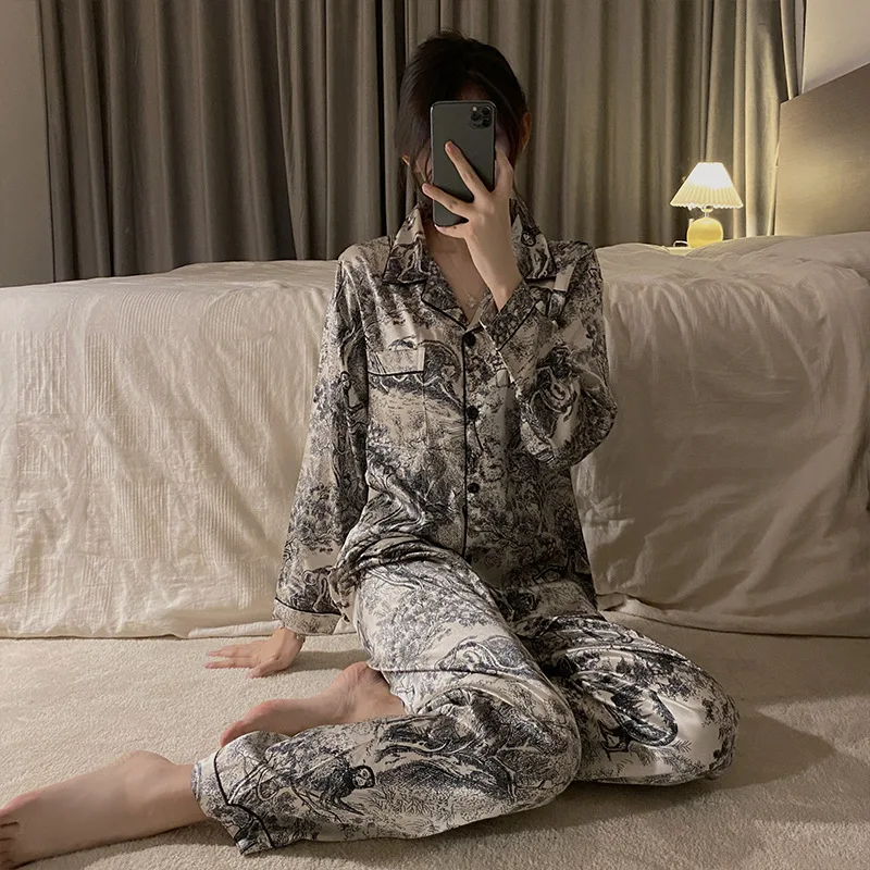 Moterų 2 Gabalas Pižama Nustatyti Gėlių Pijama Dirbtiniais Šilko Satino Pyjama Moterų Sleepwear ilgomis Rankovėmis Atvartas, Marškinėliai, Kelnės, Kostiumai Homewear Nuotrauka 2